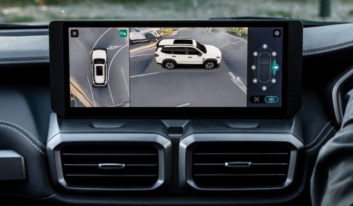 2027 LDV D90 - surround camera