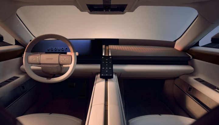 2028 Jaguar Type 01 - interior